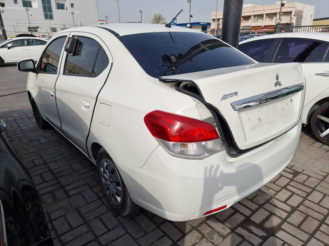 2014 MITSUBISHI ATTRAGE — 309908 KM — Lot 12113 — Ind. 12 - Marhaba Auctions Used Cars - Image 5