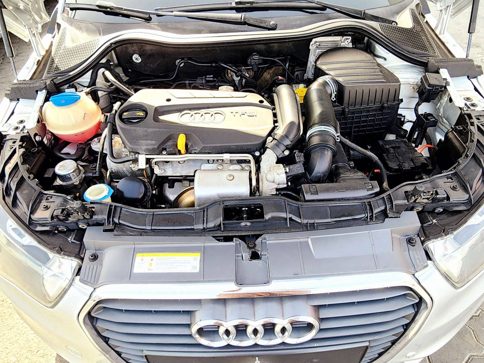 2014 AUDI A1 — 173138 KM — Lot AFT2EB019789 — Souq - Marhaba Auctions Used Cars - Image 9