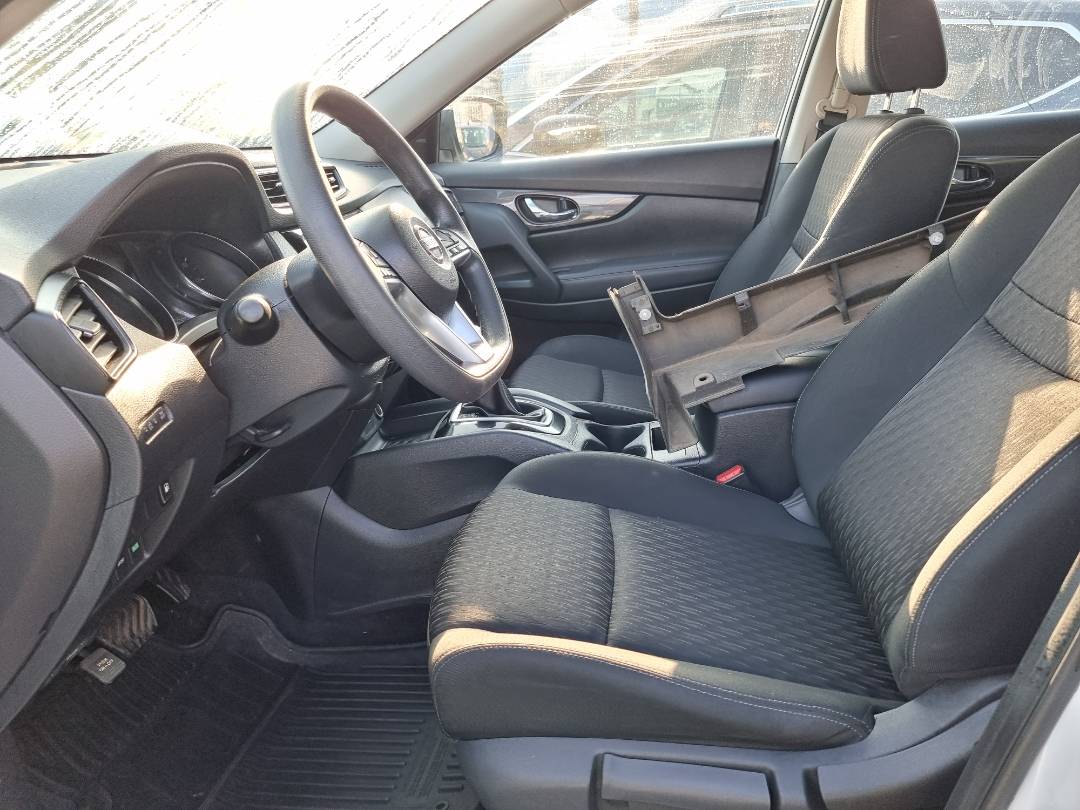 2018 NISSAN ROGUE — 70111 Miles — Lot 1234578 — Ind. 12 - Marhaba Auctions Used Cars - Image 8