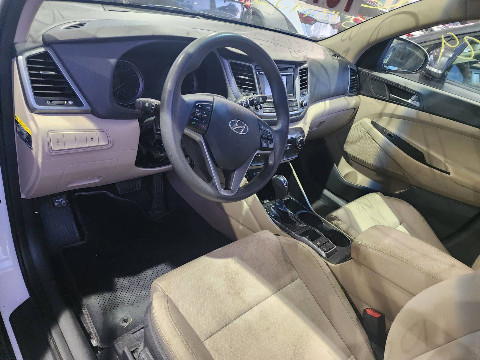 2016 HYUNDAI TUCSON — 147360 Miles — Lot 37814229 - Marhaba Auctions Used Cars - Image 3