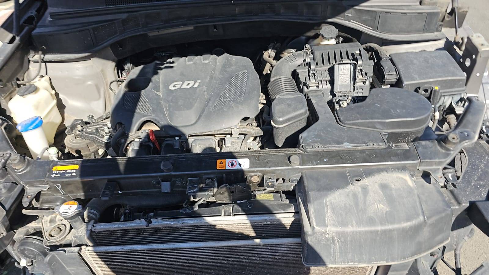 2016 HYUNDAI SANTA FE — 126464 Miles — Lot GG371348 — Souq - Marhaba Auctions Used Cars - Image 3