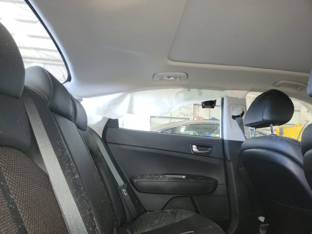 2019 KIA OPTIMA — 52692 Miles — Lot 38640102 - Marhaba Auctions Used Cars - Image 5