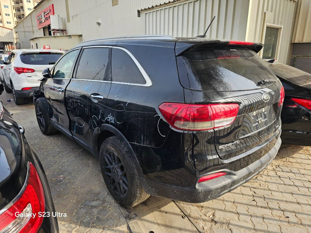 2017 KIA SORENTO — 149740 Miles — Lot G193728 — Main - Marhaba Auctions Used Cars - Image 3