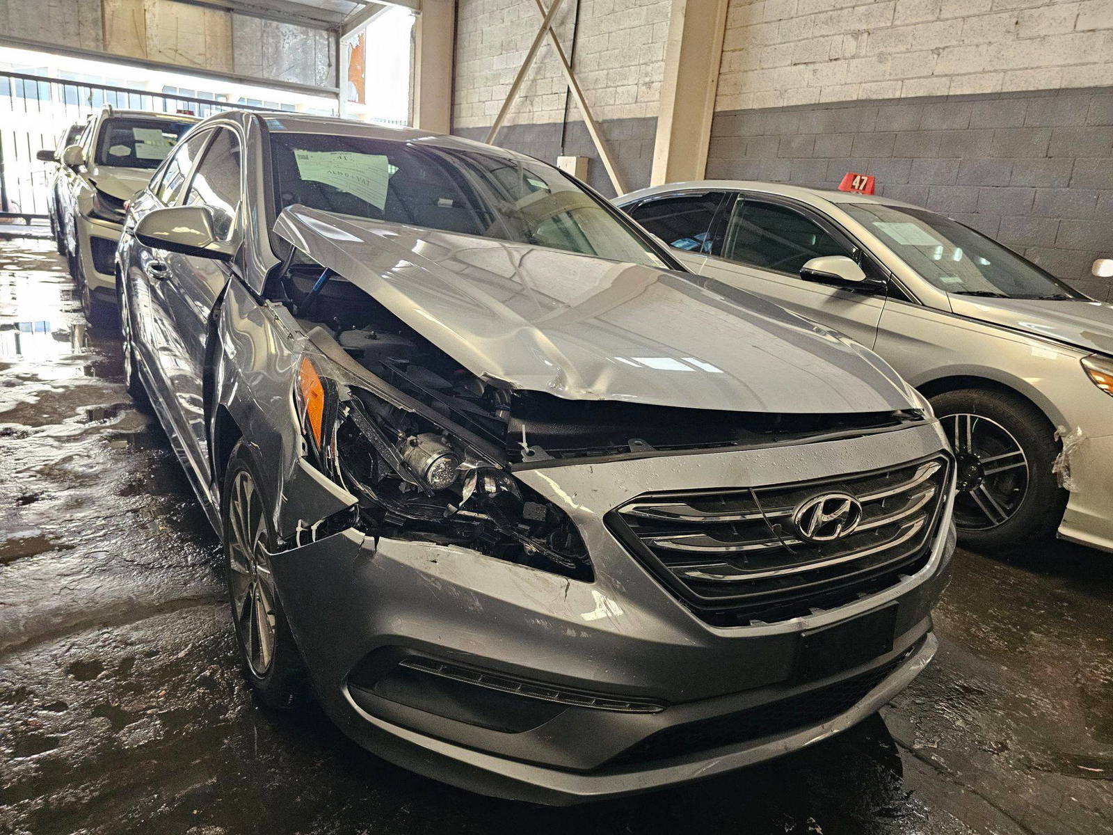 2016 HYUNDAI SONATA — 159621 Miles — Lot 43739488 — Main - Marhaba Auctions Used Cars - Image 4