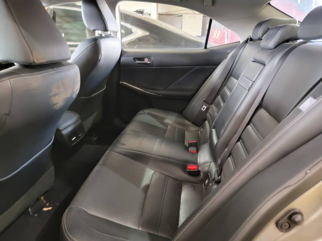 2014 LEXUS IS 250 — 142582 Miles — Lot D23E5008132 — Main - Marhaba Auctions Used Cars - Image 6