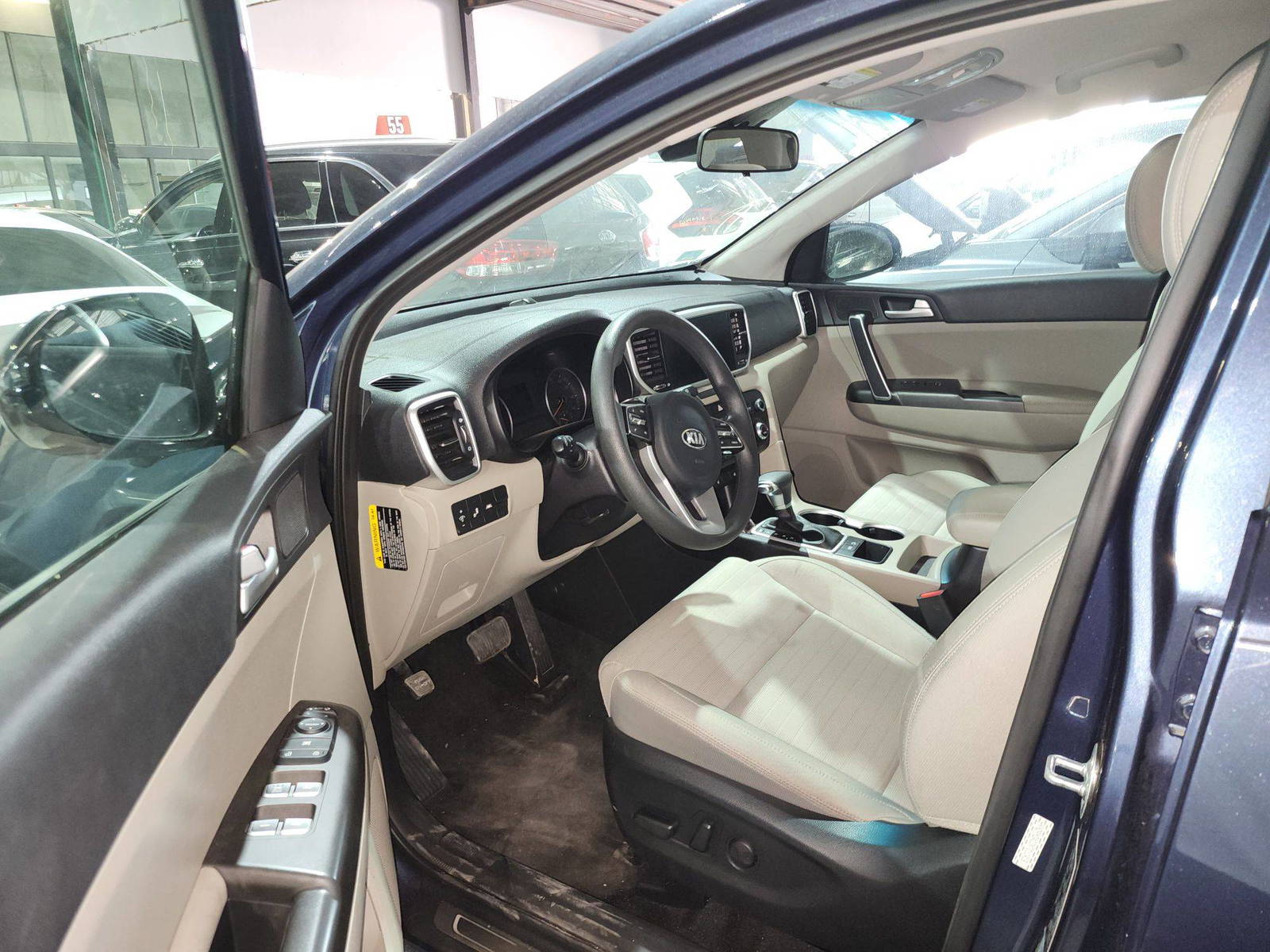 2022 KIA SPORTAGE — 33656 Miles — Lot 215487 — Main - Marhaba Auctions Used Cars - Image 9