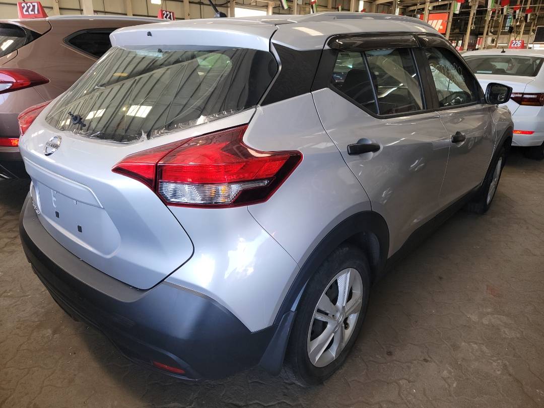 2018 NISSAN KICKS — 48550 Miles — Lot 71523283 - Marhaba Auctions Used Cars - Image 8