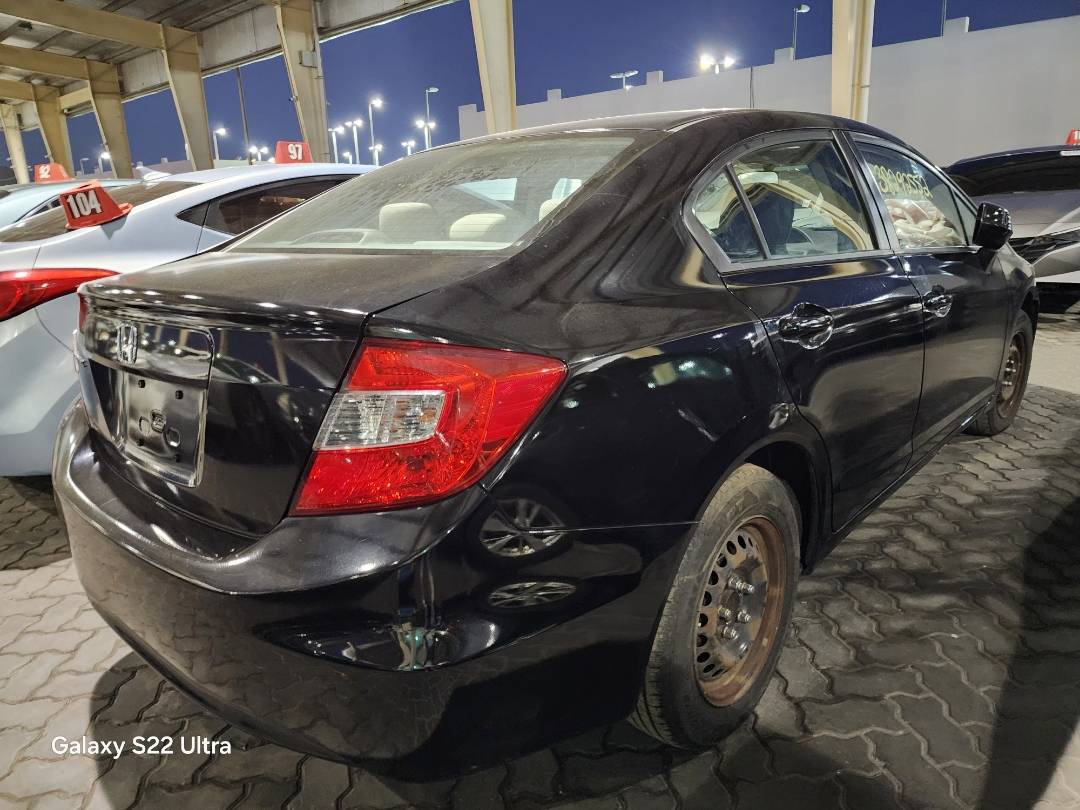 2012 HONDA CIVIC — 161216 Miles — Lot 38292552 — Souq - Marhaba Auctions Used Cars - Image 10