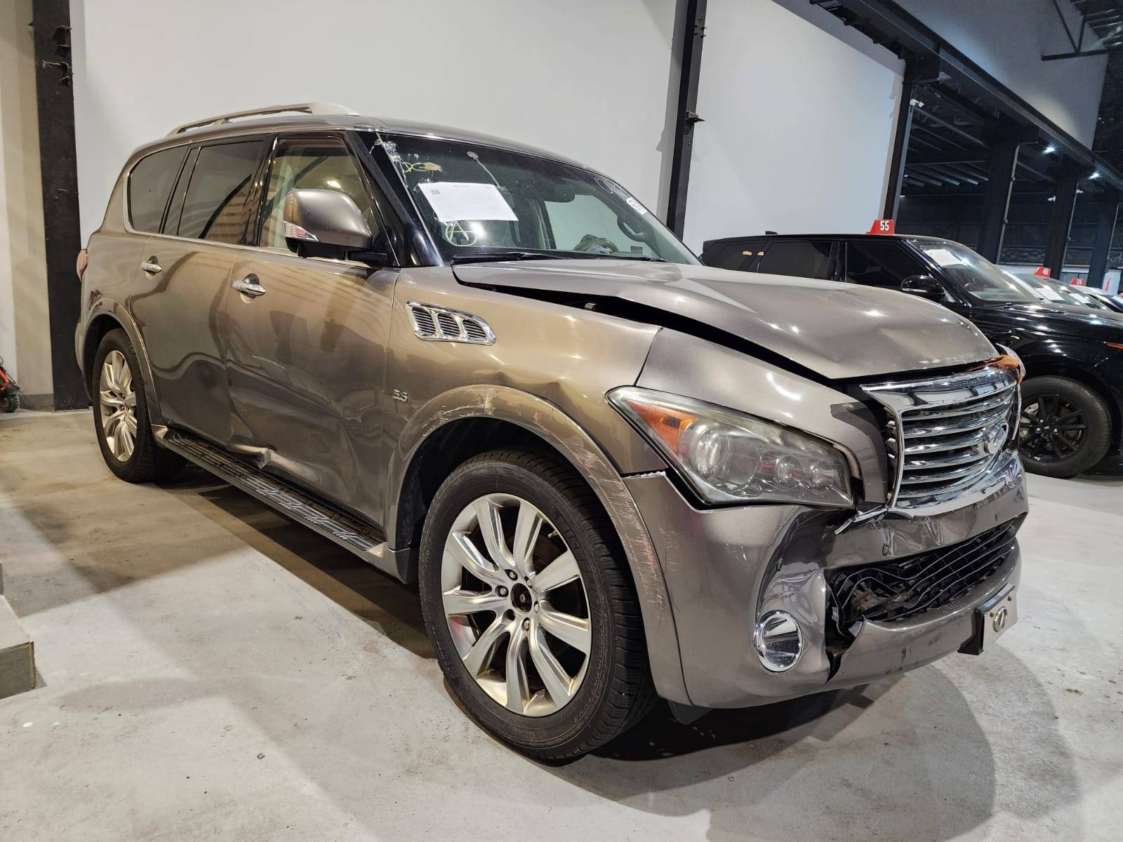 2014 INFINITI QX80 — 116316 Miles — Lot 66074054 — Al Quoz - Marhaba Auctions Used Cars - Image 5