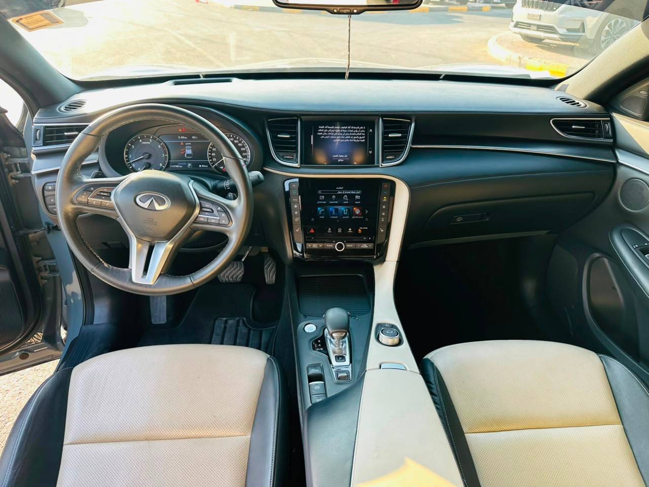 2022 INFINITI QX55 — 114781 KM — Lot F105433 — Souq - Marhaba Auctions Used Cars - Image 10