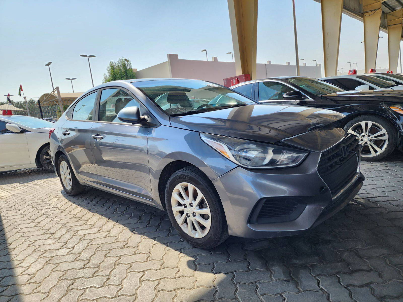 2018 HYUNDAI ACCENT — 178796 Miles — Lot 58086204 — Souq - Marhaba Auctions Used Cars - Image 4