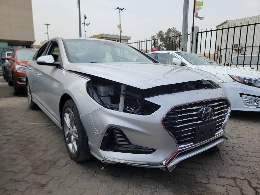 2018 HYUNDAI SONATA — 69792 Miles — Lot 648596 — Main - Marhaba Auctions Used Cars - Image 4