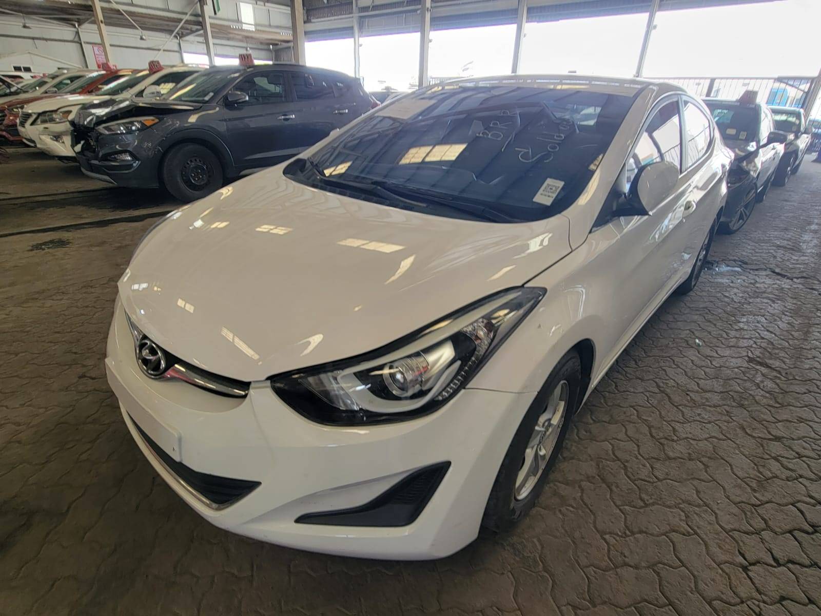 2015 HYUNDAI AVANTE — 118226 KM — Lot 476833 — Main - Marhaba Auctions Used Cars - Image 4