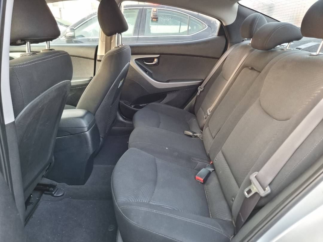 2015 HYUNDAI ELANTRA — 213682 KM — Lot 556223 — Ind. 12 - Marhaba Auctions Used Cars - Image 6