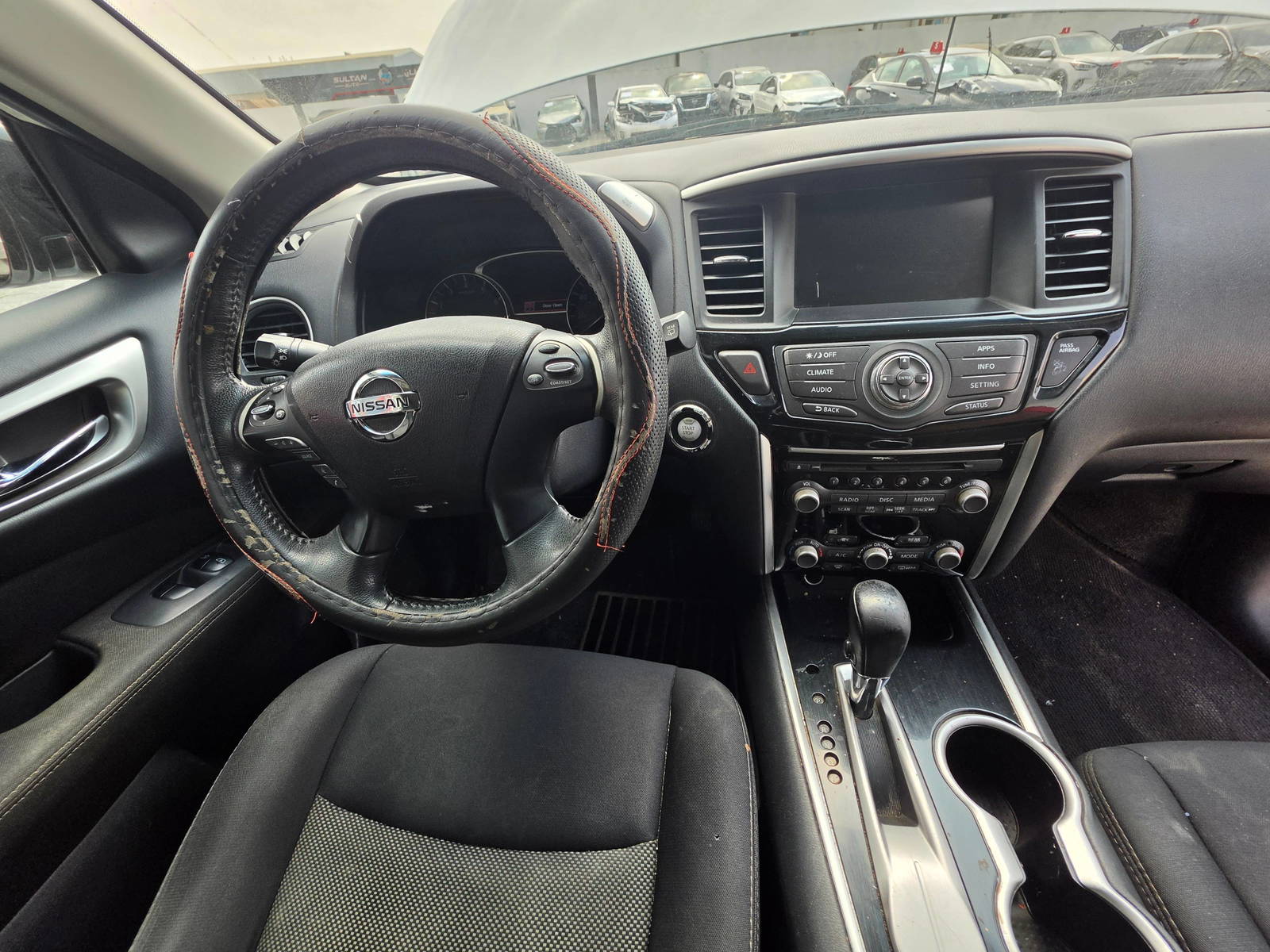 2017 NISSAN PATHFINDER — 276094 KM — Lot XHC613886 - Marhaba Auctions Used Cars - Image 13
