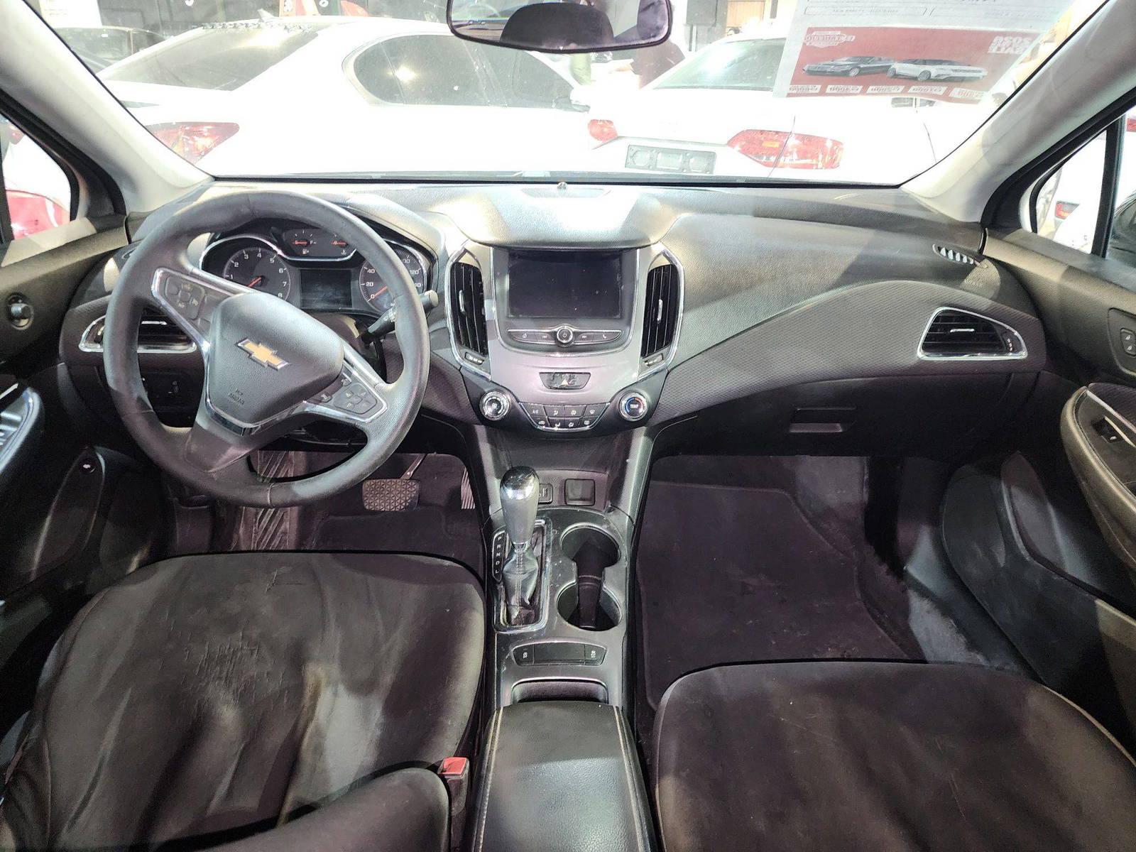 2019 CHEVROLET CRUIZE — 177868 KM — Lot 7102215 — Al Quoz - Marhaba Auctions Used Cars - Image 8