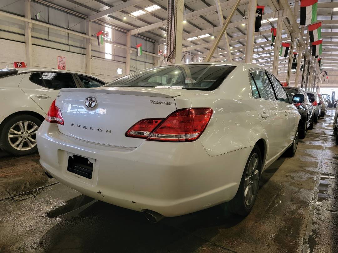 2006 TOYOTA AVALON — 193437 Miles — Lot 39272563 — Main - Marhaba Auctions Used Cars - Image 3