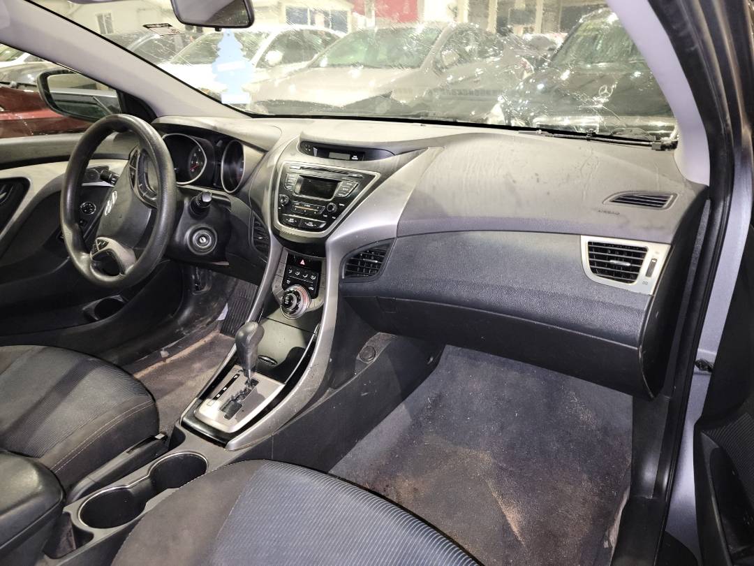 2013 HYUNDAI ELANTRA — 191908 Miles — Lot 37176820 - Marhaba Auctions Used Cars - Image 4