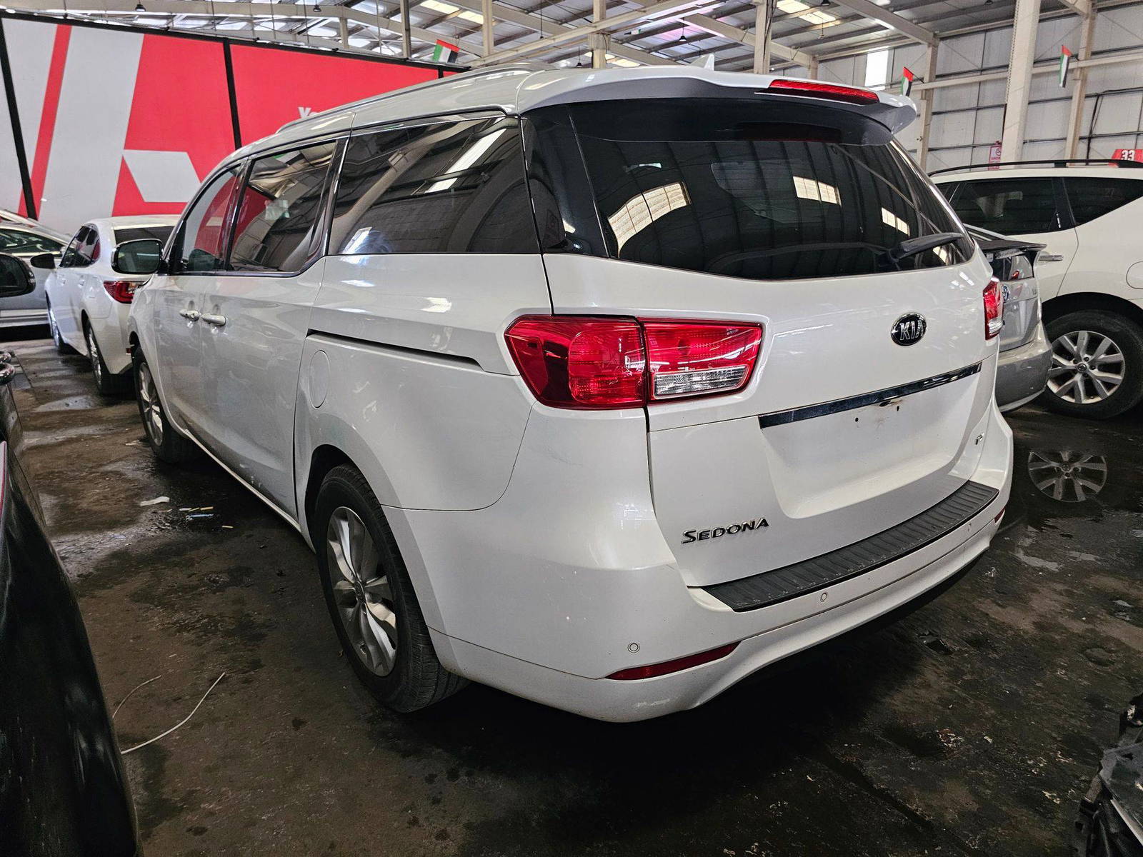 KIA SEDONA 2016 - Marhaba Auction Used Cars - Image 4