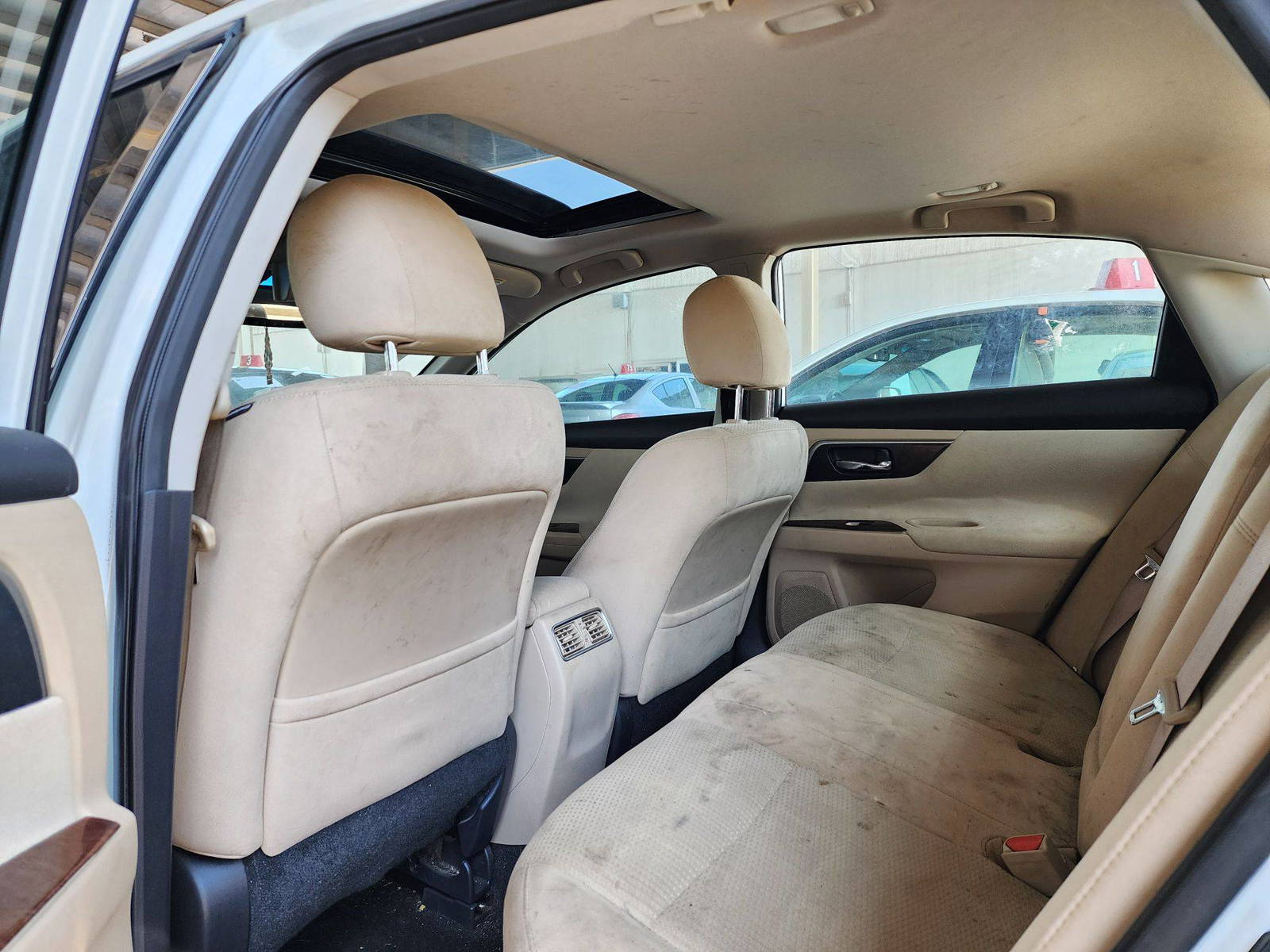 2015 NISSAN ALTIMA — 173542 Miles — Lot 39846511 — Souq - Marhaba Auctions Used Cars - Image 6