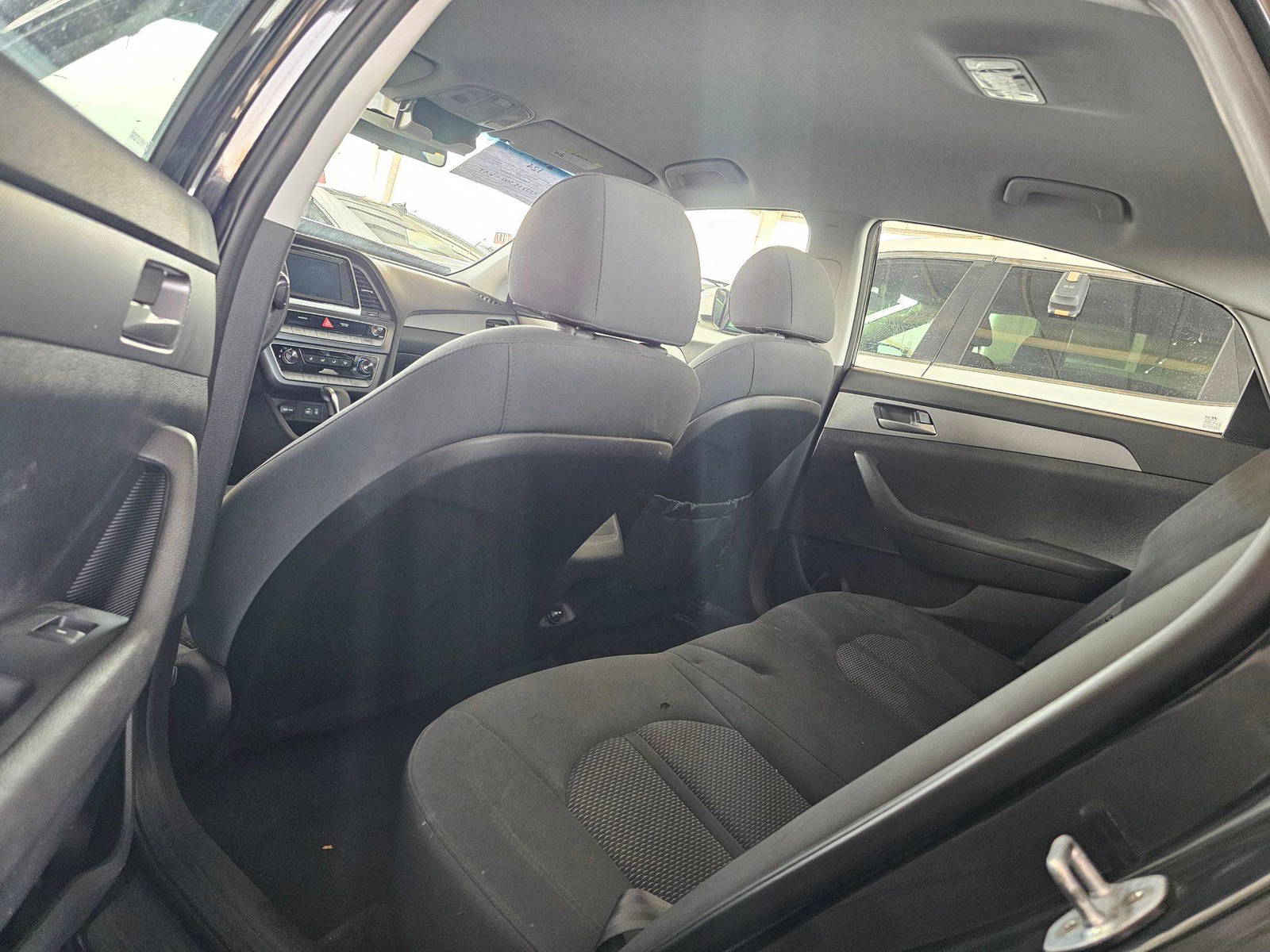 HYUNDAI SONATA 2019 - Marhaba Auction Used Cars - Image 6