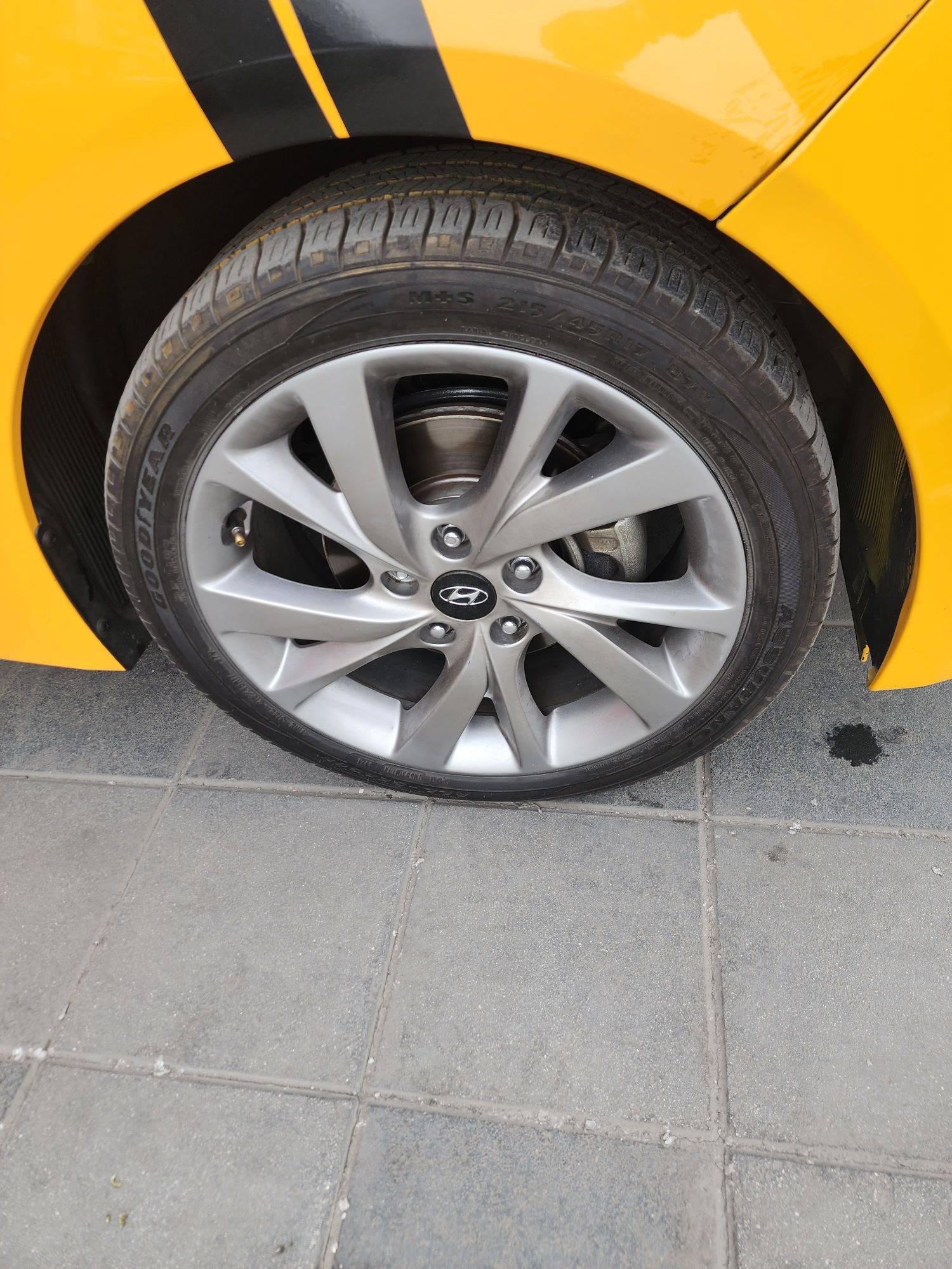 2017 HYUNDAI VELOSTER — 156850 Miles — Lot 308324 — Al Quoz - Marhaba Auctions Used Cars - Image 10