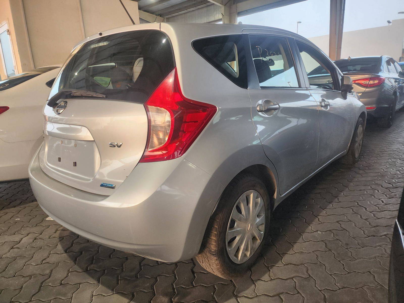 2014 NISSAN VERSA NOTE — 123230 KM — Lot 379384 — Main - Marhaba Auctions Used Cars - Image 4
