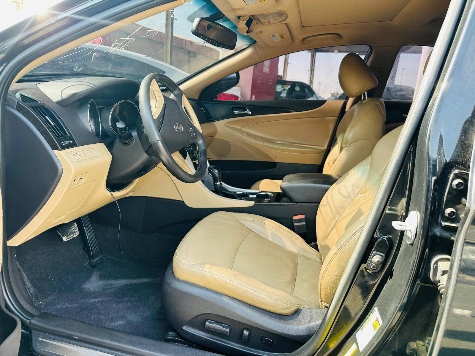 2013 HYUNDAI SONATA — 141709 Miles — Lot C6DH796906 — Souq - Marhaba Auctions Used Cars - Image 5