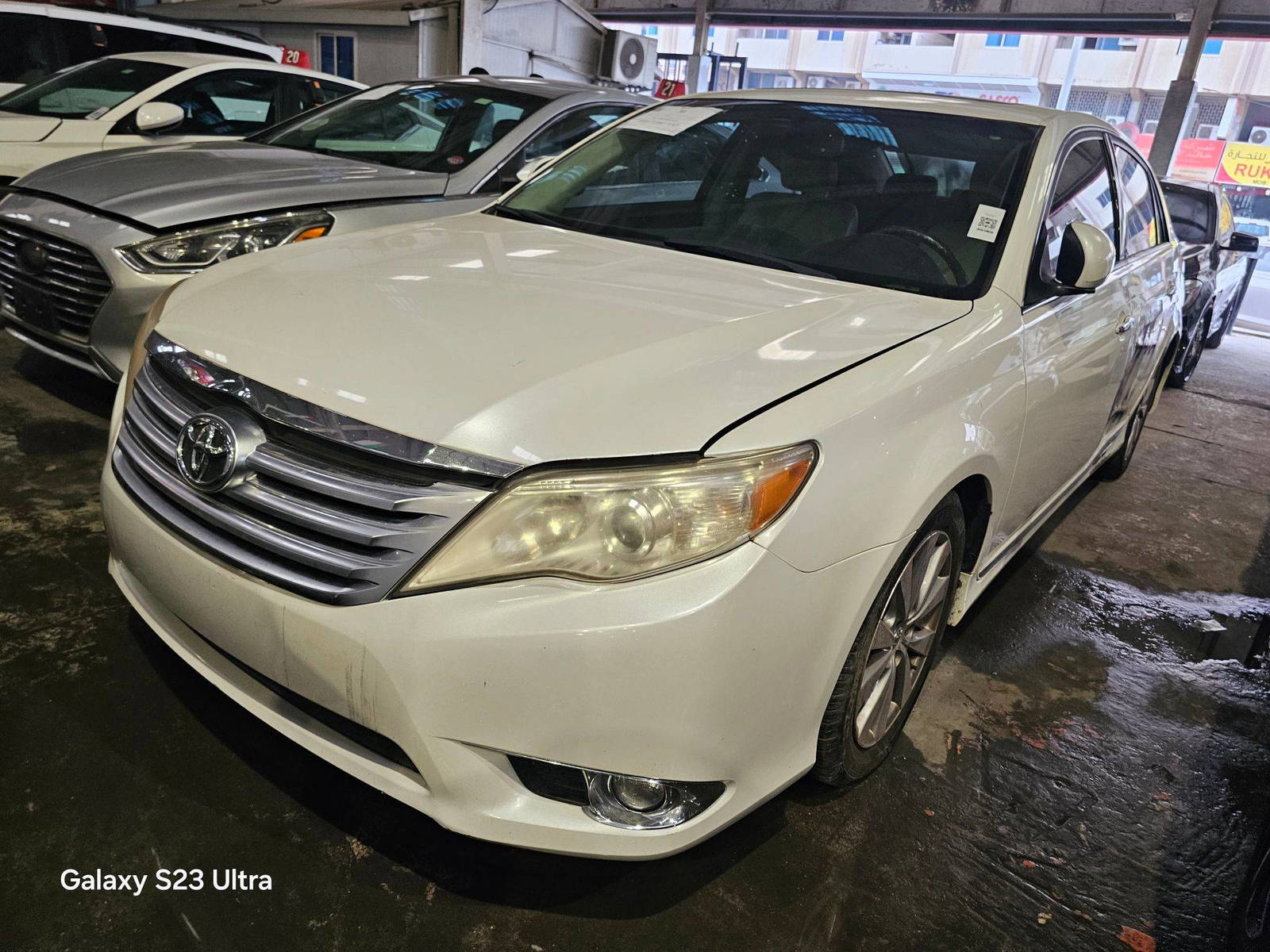 2011 TOYOTA AVALON — 215953 Miles — Lot 86254055 — Main - Marhaba Auctions Used Cars - Image 4