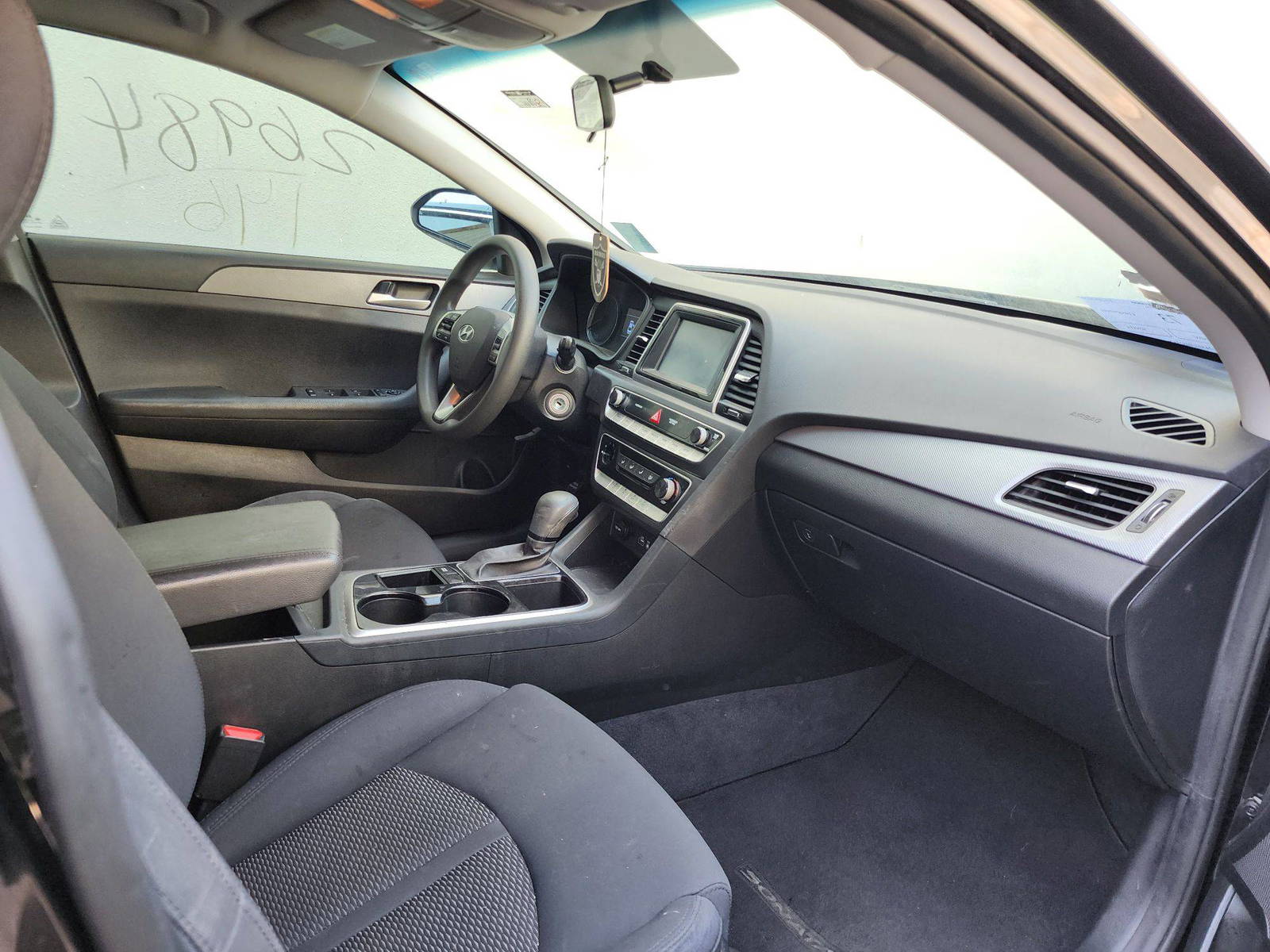 2018 HYUNDAI SONATA — 111003 Miles — Lot 23626 — Al Quoz - Marhaba Auctions Used Cars - Image 8