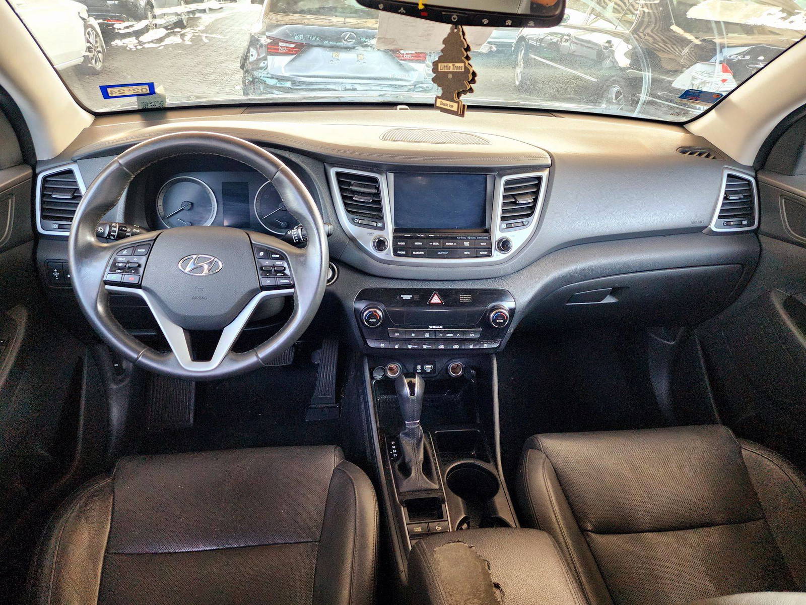 2017 HYUNDAI TUCSON — 144265 Miles — Lot 56491004 — Souq - Marhaba Auctions Used Cars - Image 7