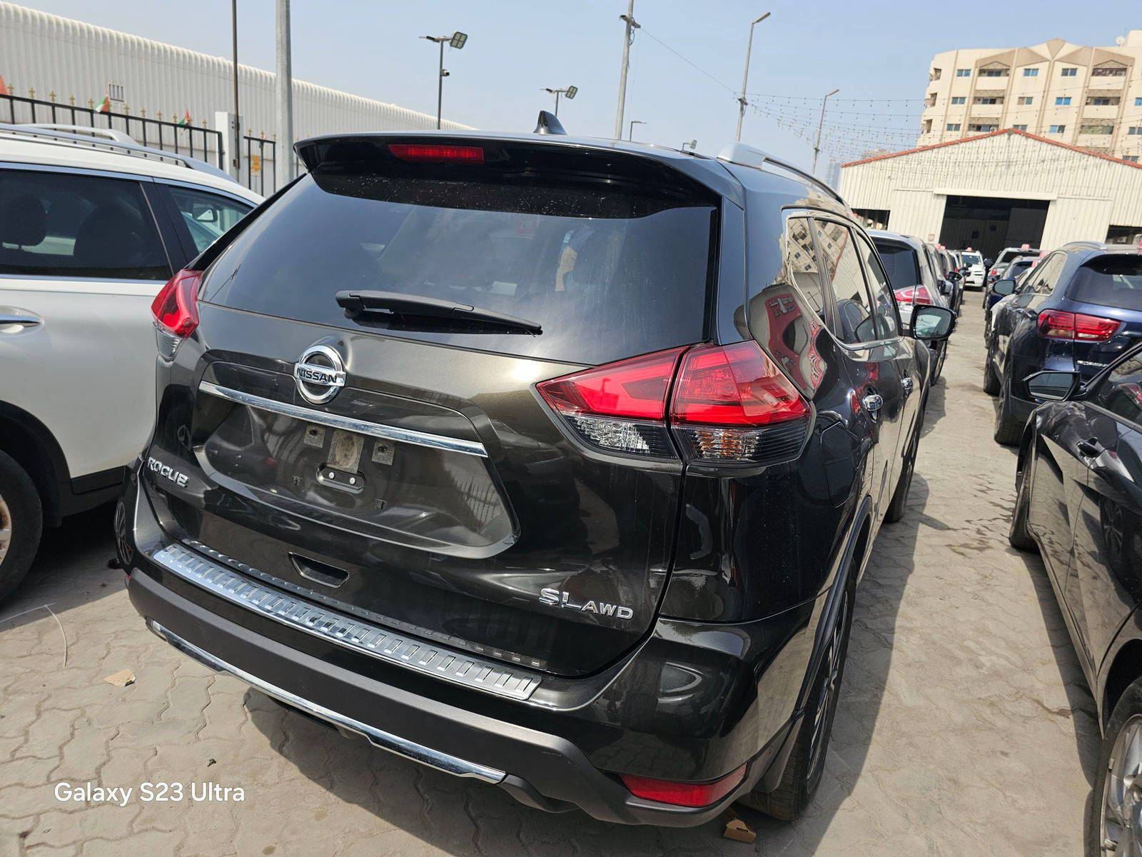 2017 NISSAN ROGUE — 185652 Miles — Lot HW021383 — Ind. 12 - Marhaba Auctions Used Cars - Image 5