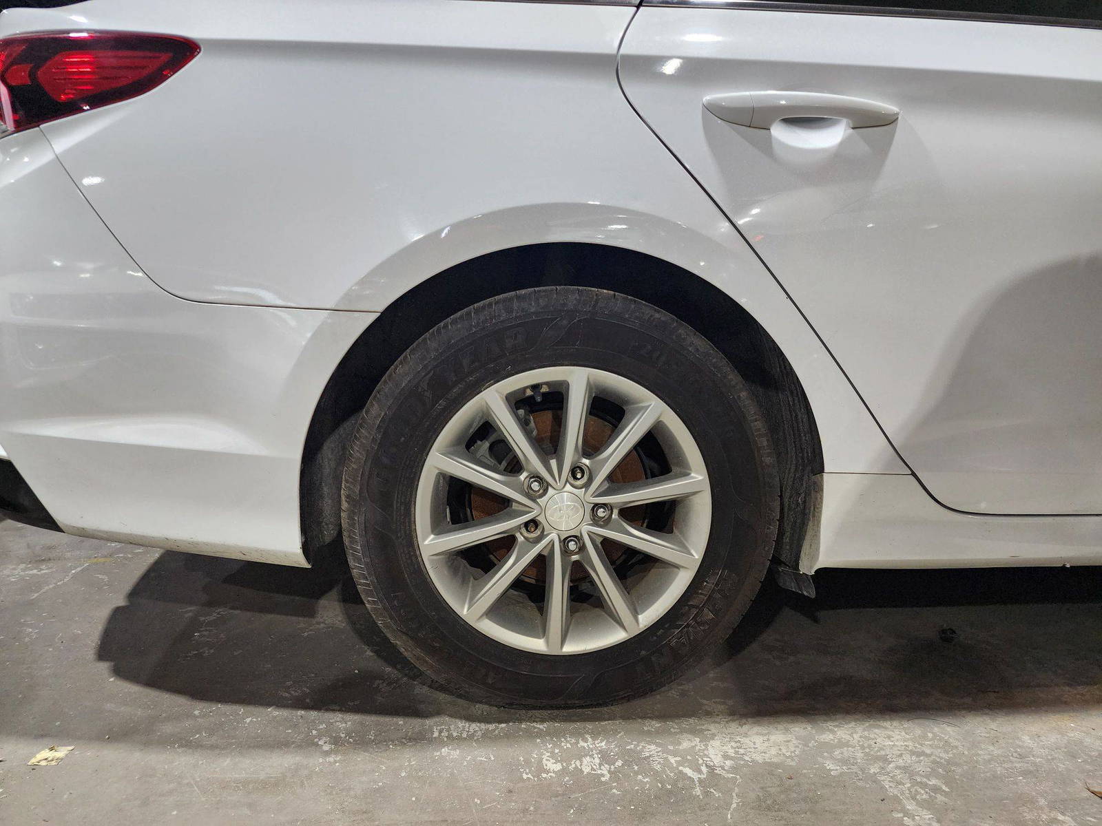 HYUNDAI SONATA 2018 - Marhaba Auction Used Cars - Image 11