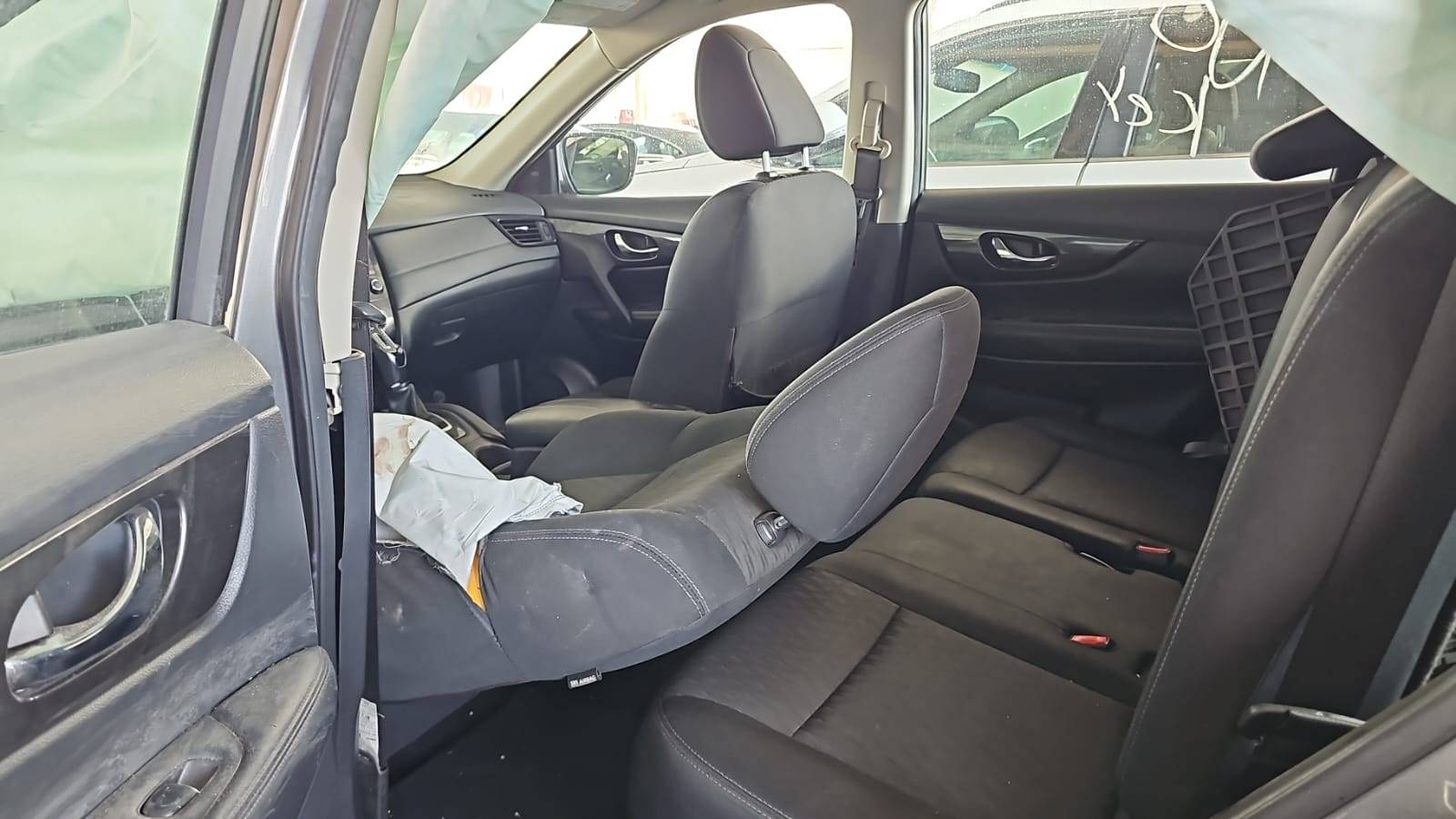 2018 NISSAN ROGUE — 201643 Miles — Lot 42868252 — Souq - Marhaba Auctions Used Cars - Image 6