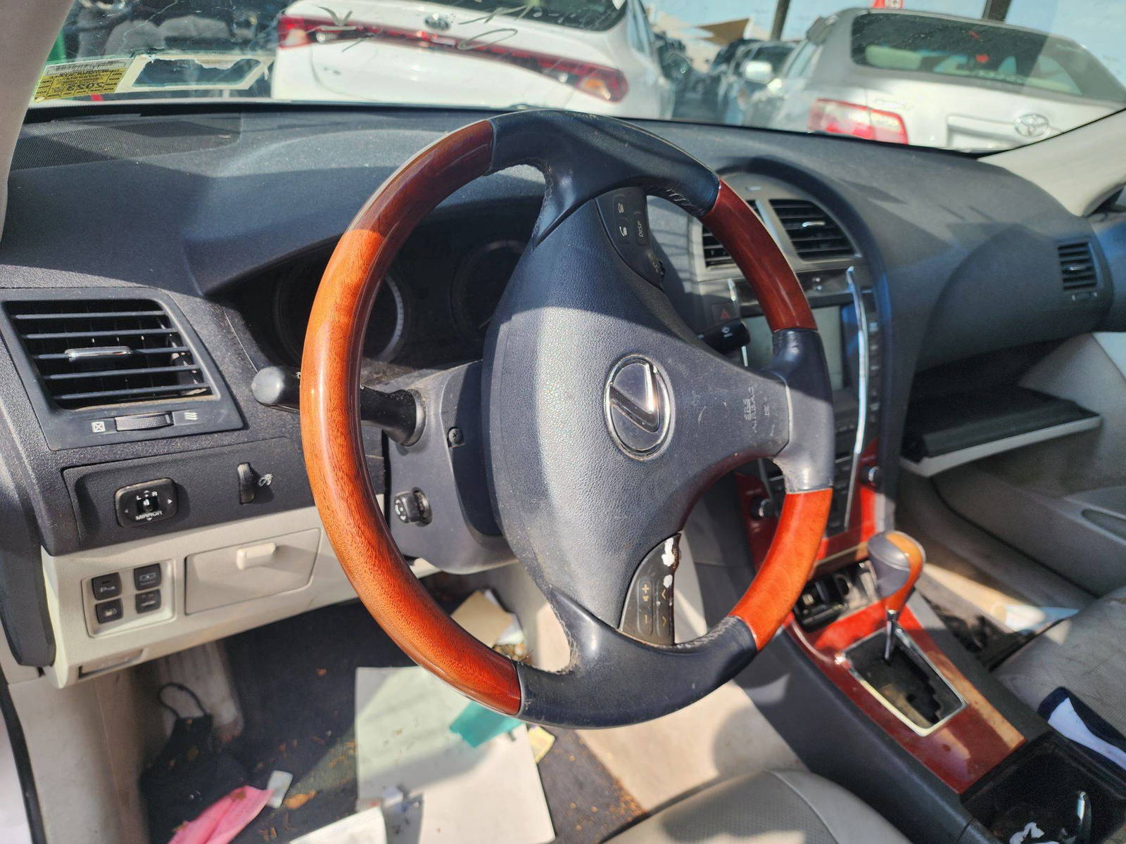 2007 LEXUS ES 350 — 145051 Miles — Lot 37499249 - Marhaba Auctions Used Cars - Image 4