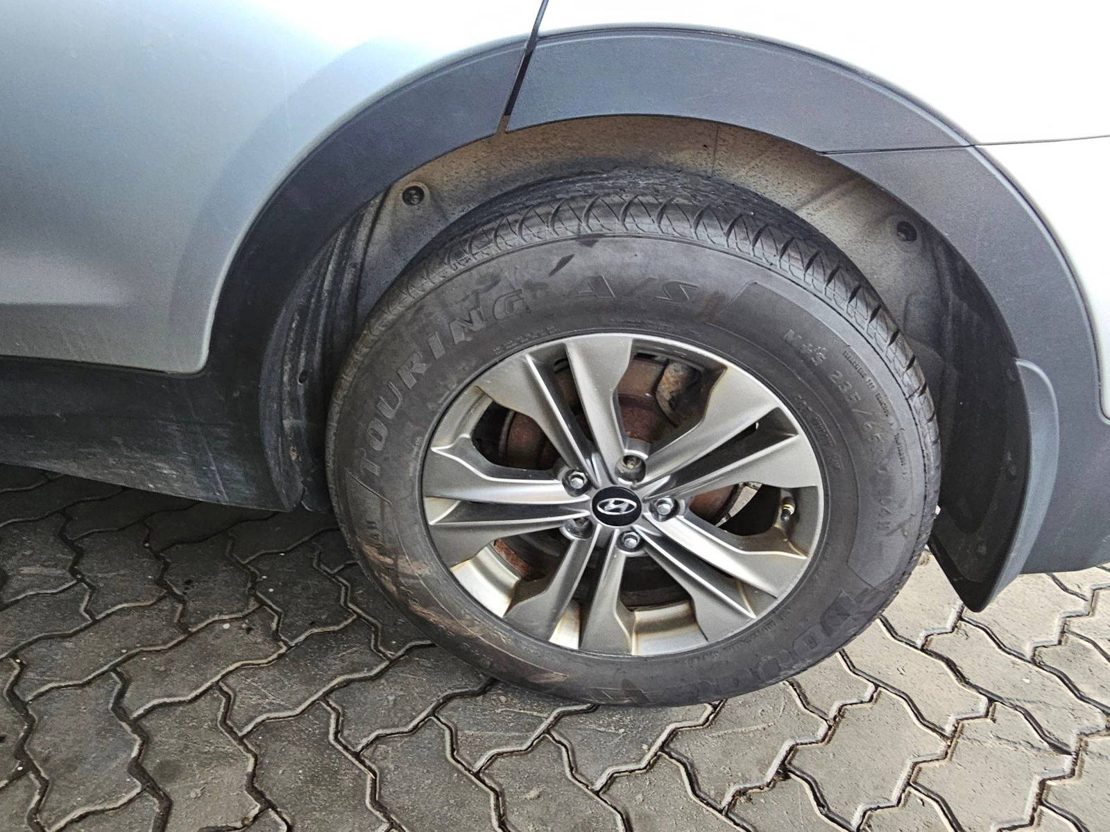 HYUNDAI SANTA FE SPORT 2016 - Marhaba Auction Used Cars - Image 9