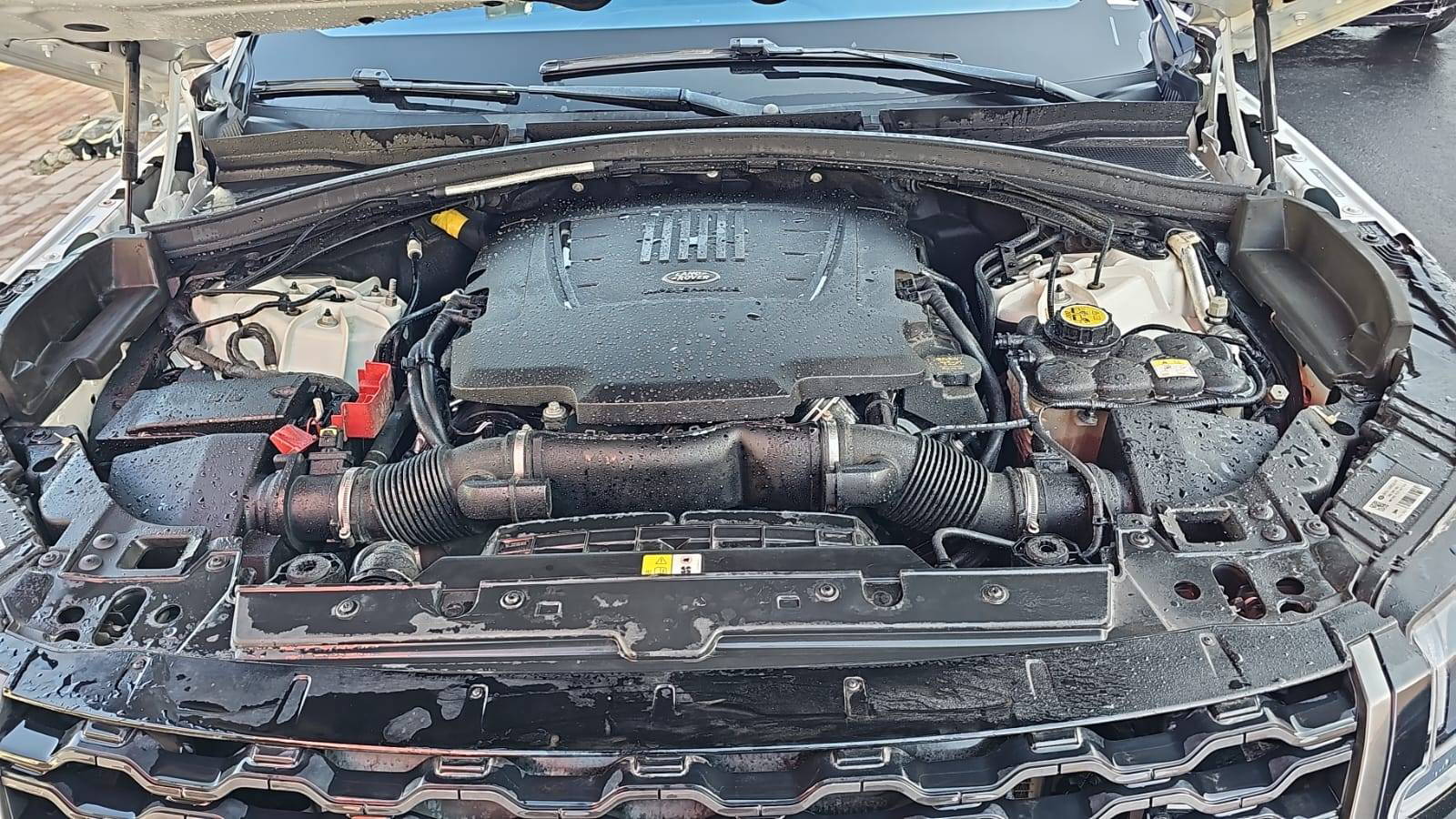 LAND ROVER RANGE ROVER DYNAMIC SE 2018 - Marhaba Auction Used Cars - Image 4