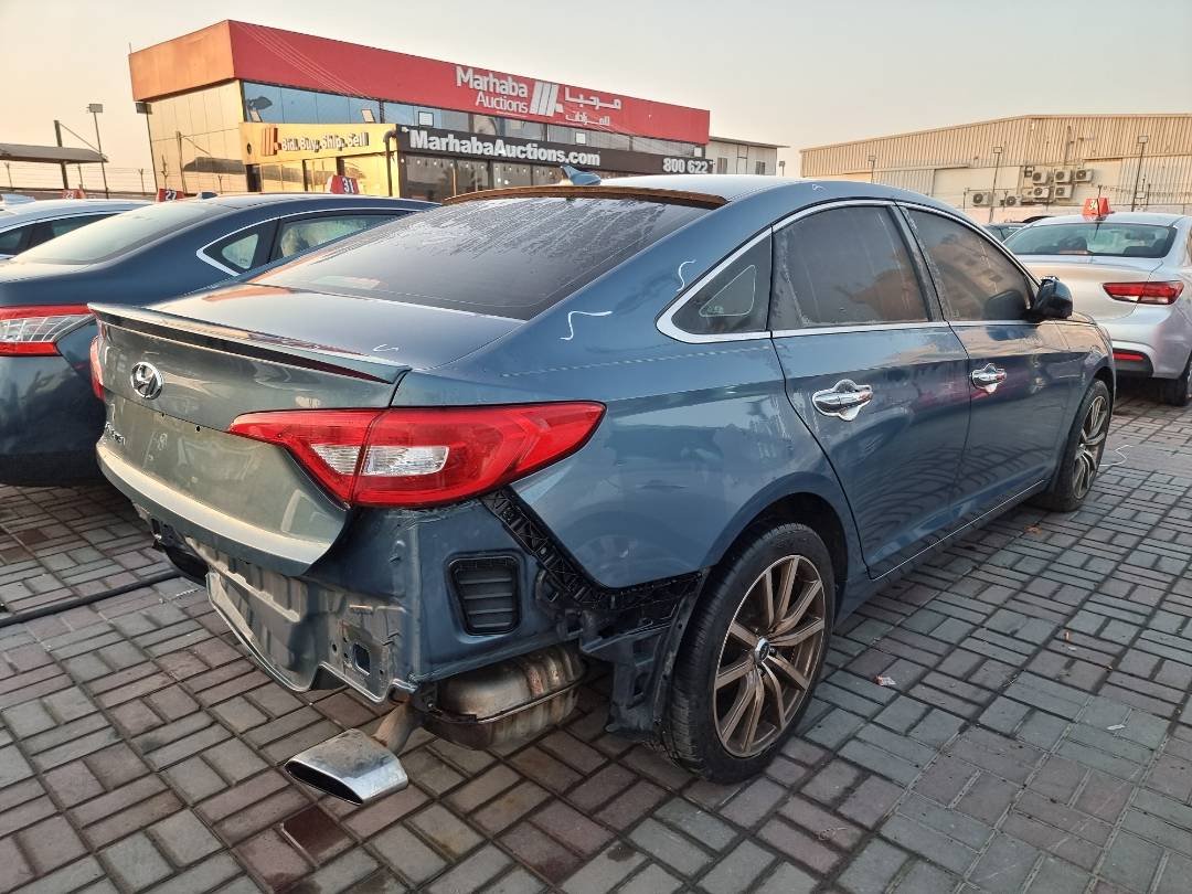 2015 HYUNDAI SONATA — 173875 Miles — Lot 125478 — Ind. 12 - Marhaba Auctions Used Cars - Image 5