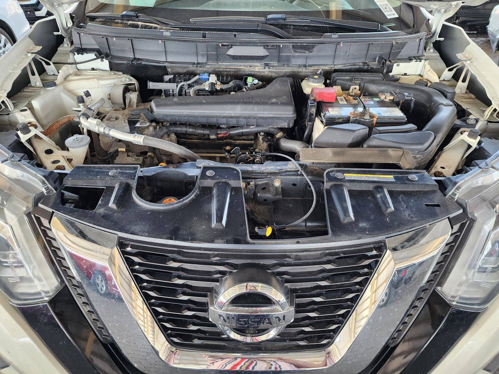 2017 NISSAN ROGUE — 130211 KM — Lot 796091 — Souq - Marhaba Auctions Used Cars - Image 11