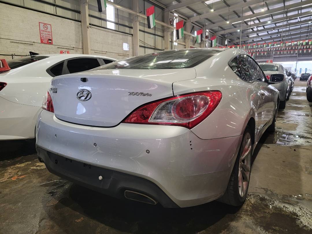2009 HYUNDAI GENESIS — 119934 KM — Lot U002204 — Main - Marhaba Auctions Used Cars - Image 3