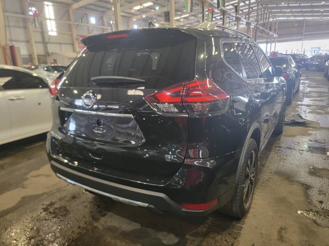 2018 NISSAN ROGUE — 133573 Miles — Lot 83544294 — Souq - Marhaba Auctions Used Cars - Image 3