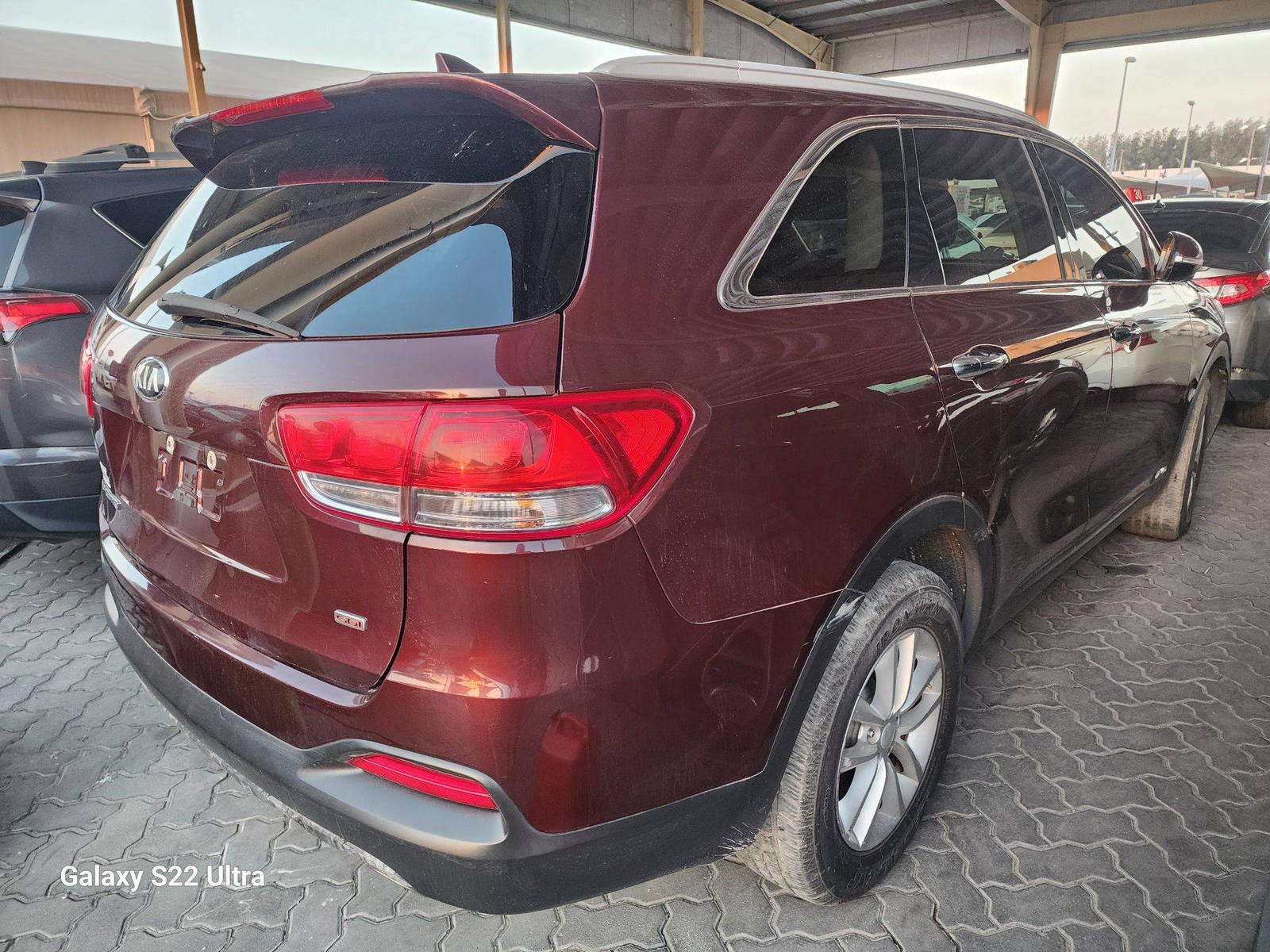2018 KIA SORENTO — 166198 Miles — Lot 38664082 — Souq - Marhaba Auctions Used Cars - Image 3