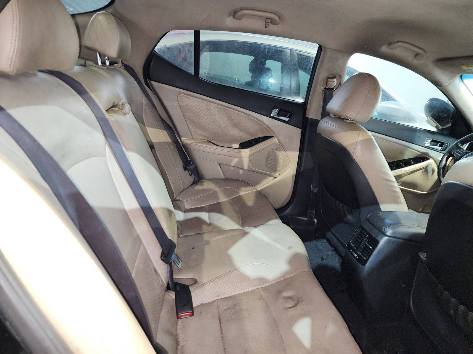 2014 KIA OPTIMA — 150579 Miles — Lot 44999104 — Al Quoz - Marhaba Auctions Used Cars - Image 6