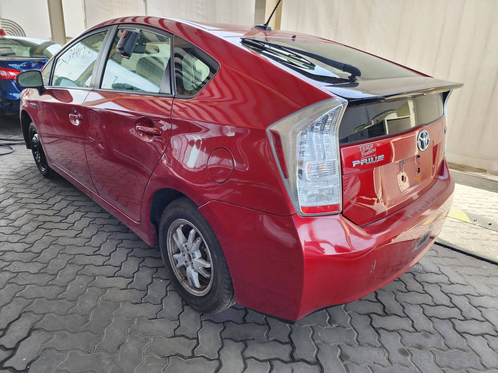 2011 TOYOTA PRIUS — 216885 Miles — Lot 37679161 - Marhaba Auctions Used Cars - Image 4