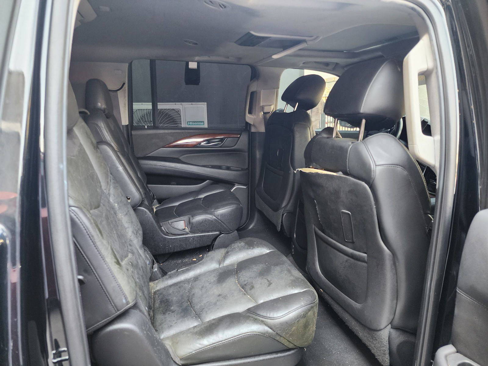 CADILLAC ESCALADE ESV PREMIUM LUXURY 2017 - Marhaba Auction Used Cars - Image 7