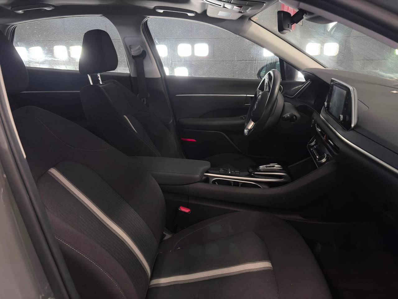 2022 HYUNDAI SONATA — 34598 Miles — Lot 99558625 — Main - Marhaba Auctions Used Cars - Image 9