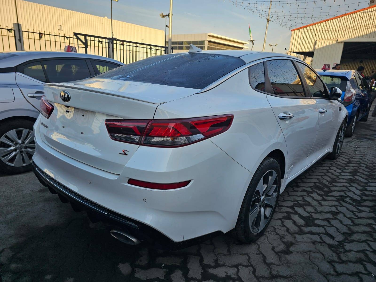 2019 KIA OPTIMA — 120553 Miles — Lot KG316765 — Main - Marhaba Auctions Used Cars - Image 4