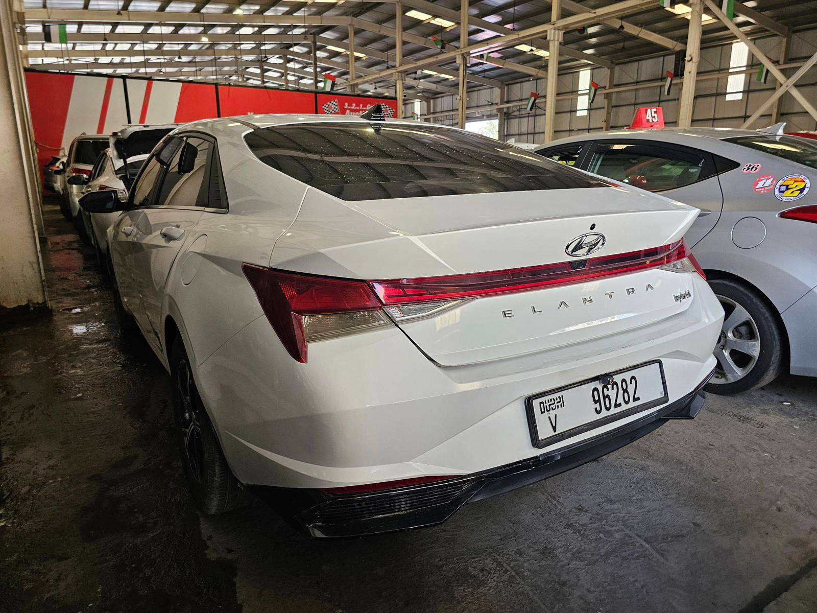2022 HYUNDAI ELANTRA — 117255 KM — Lot NU015710 — Main - Marhaba Auctions Used Cars - Image 6