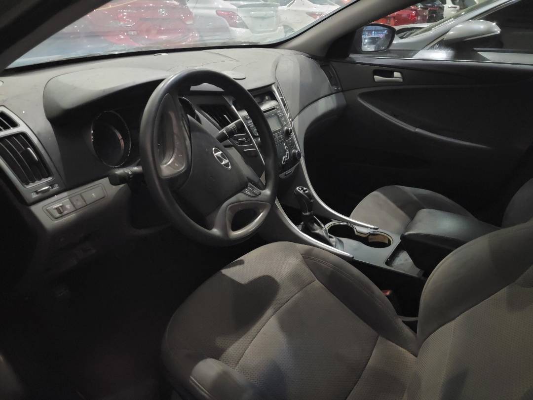 2013 HYUNDAI SONATA — 181257 Miles — Lot DH753917 — Main - Marhaba Auctions Used Cars - Image 6
