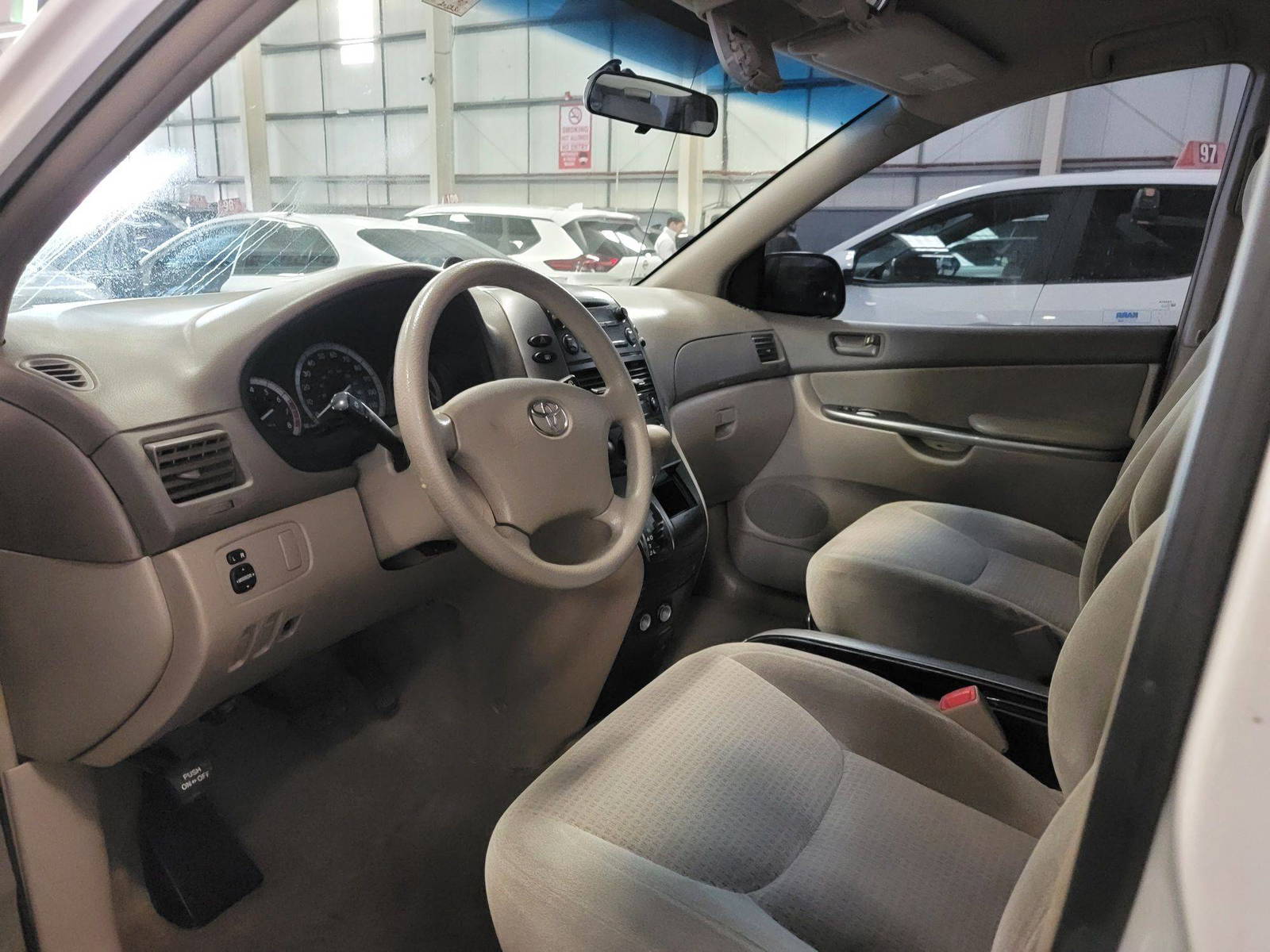 2008 TOYOTA SIENNA — 205231 Miles — Lot 91475845 — Main - Marhaba Auctions Used Cars - Image 6